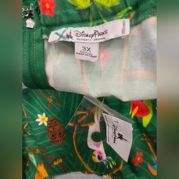 Authentic NWT  DISNEY Merch Women’s Enchanted Tiki Room Dress - Size 3X - Picture 16 of 16